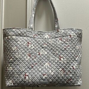 Vera Bradley Grand Tote- Polar Bear Quilted Beary Merry